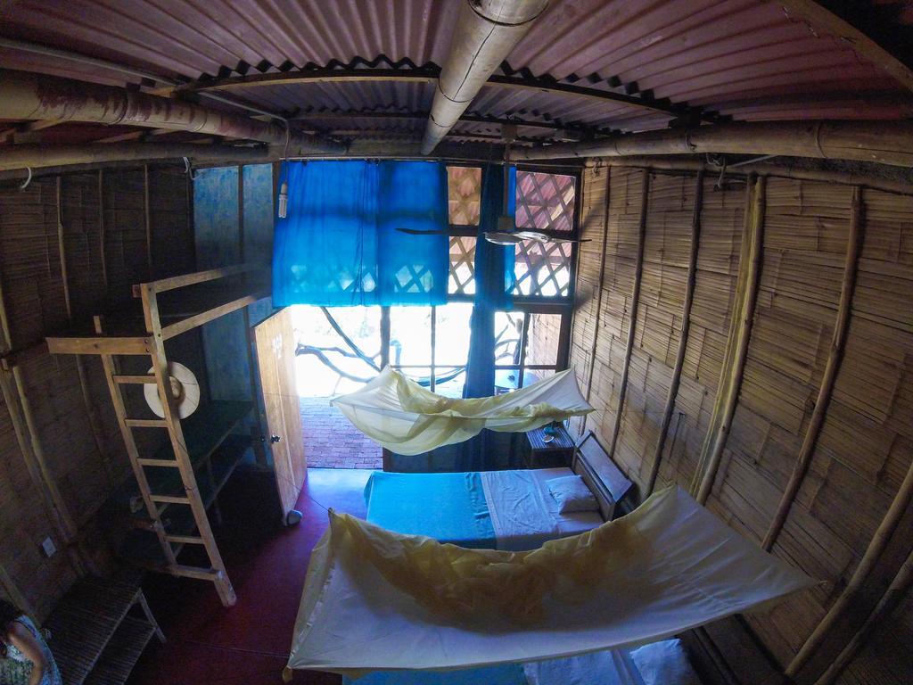 Grillo Tres Puntas Eco-Hostel Zorritos Bagian luar foto